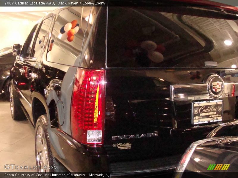 Black Raven / Ebony/Ebony 2007 Cadillac Escalade AWD