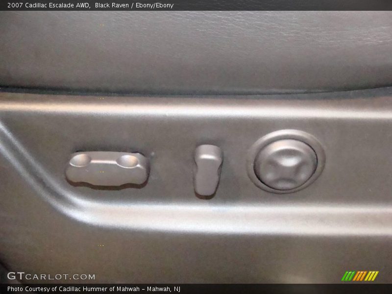 Black Raven / Ebony/Ebony 2007 Cadillac Escalade AWD