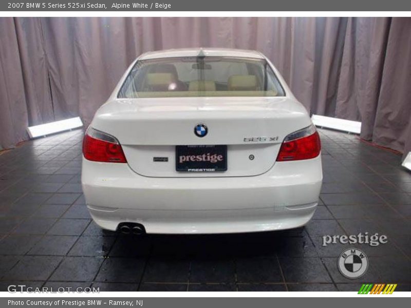 Alpine White / Beige 2007 BMW 5 Series 525xi Sedan