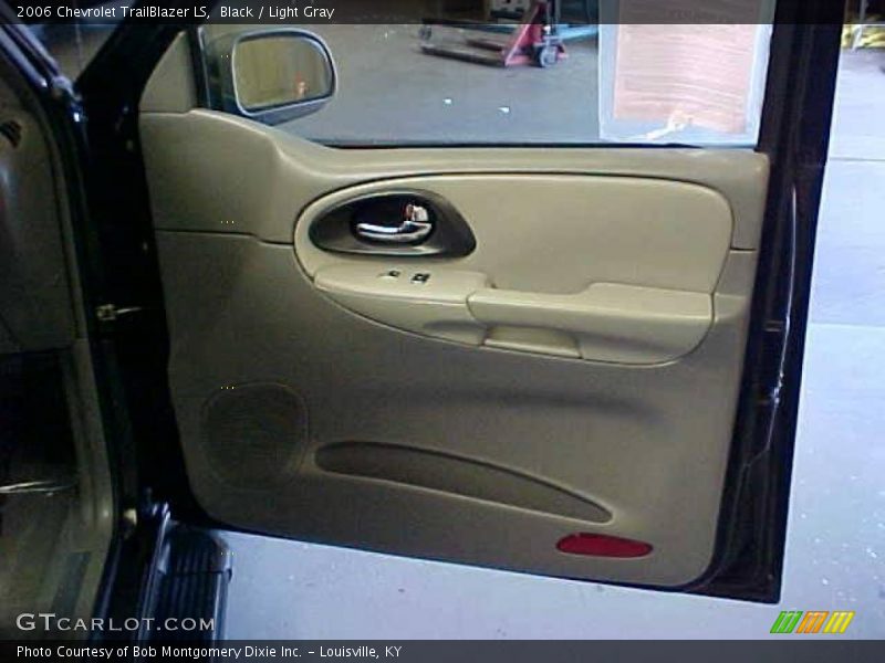 Black / Light Gray 2006 Chevrolet TrailBlazer LS