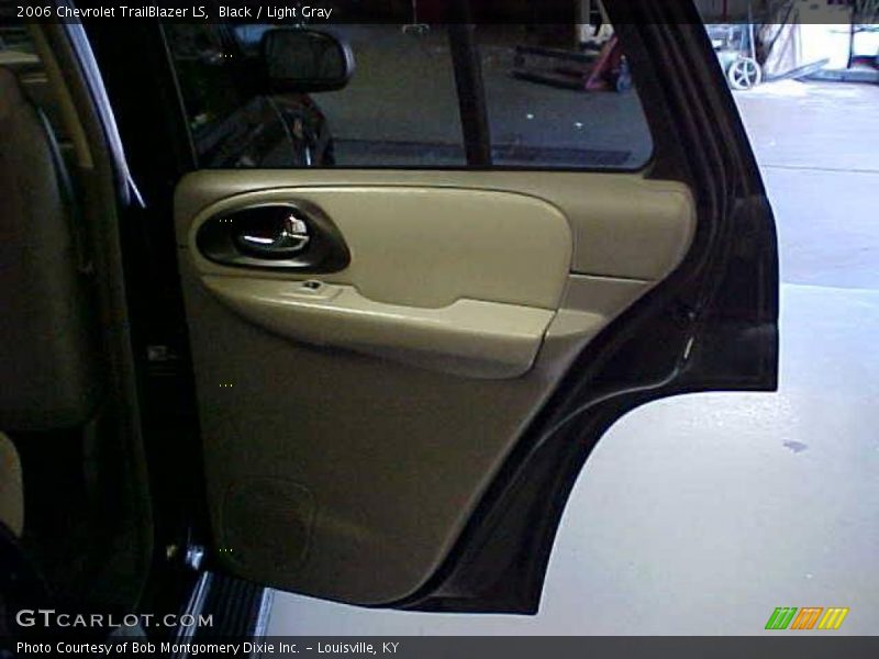 Black / Light Gray 2006 Chevrolet TrailBlazer LS