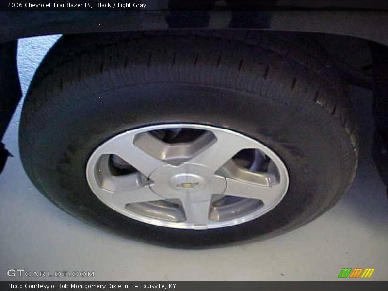 Black / Light Gray 2006 Chevrolet TrailBlazer LS
