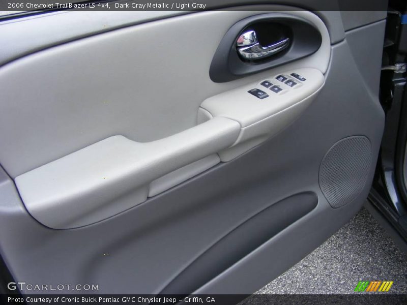 Dark Gray Metallic / Light Gray 2006 Chevrolet TrailBlazer LS 4x4