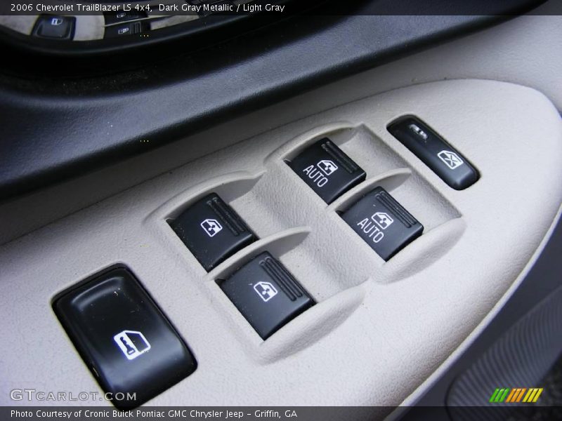 Dark Gray Metallic / Light Gray 2006 Chevrolet TrailBlazer LS 4x4