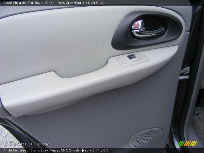 Dark Gray Metallic / Light Gray 2006 Chevrolet TrailBlazer LS 4x4