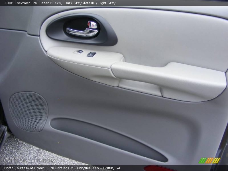 Dark Gray Metallic / Light Gray 2006 Chevrolet TrailBlazer LS 4x4