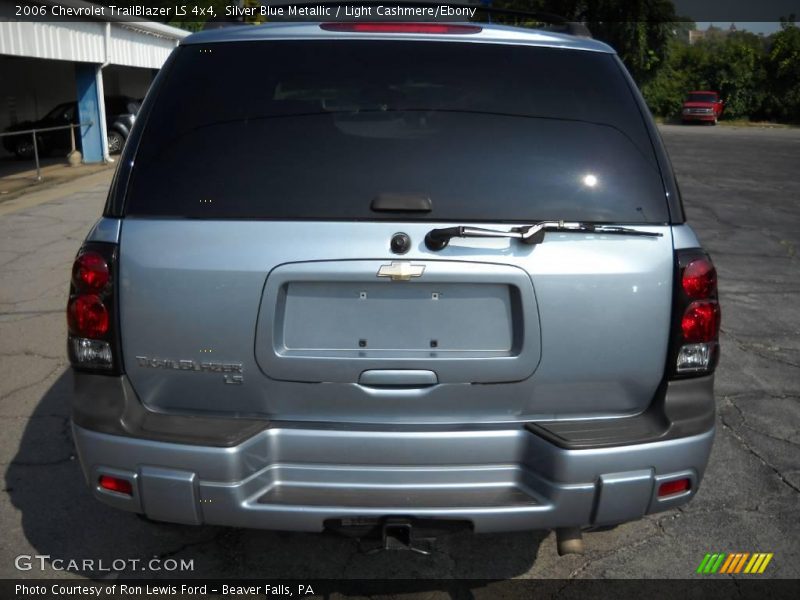 Silver Blue Metallic / Light Cashmere/Ebony 2006 Chevrolet TrailBlazer LS 4x4