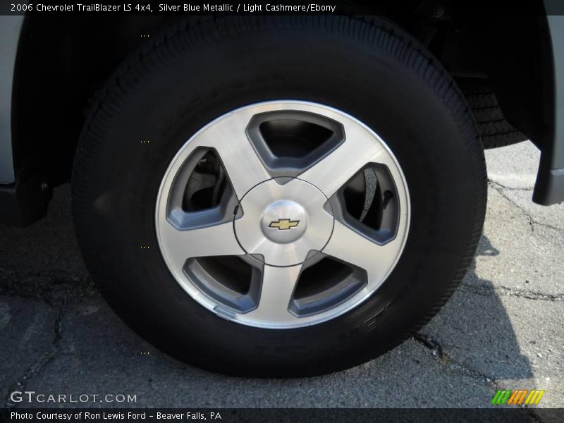 Silver Blue Metallic / Light Cashmere/Ebony 2006 Chevrolet TrailBlazer LS 4x4