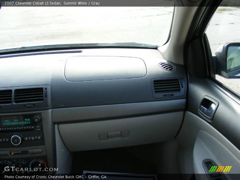 Summit White / Gray 2007 Chevrolet Cobalt LS Sedan