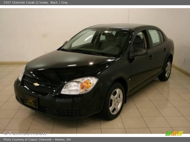 Black / Gray 2007 Chevrolet Cobalt LS Sedan