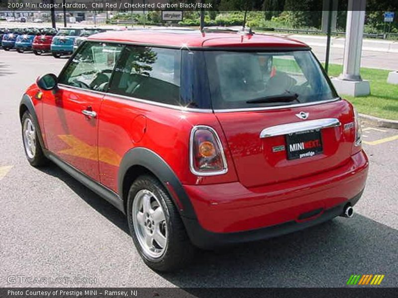 Chili Red / Checkered Carbon Black/Black 2009 Mini Cooper Hardtop