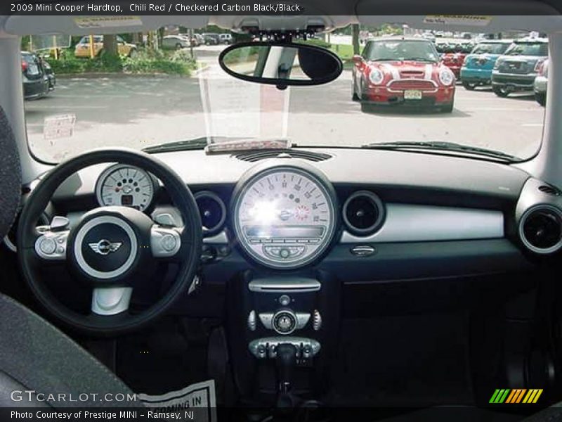 Chili Red / Checkered Carbon Black/Black 2009 Mini Cooper Hardtop