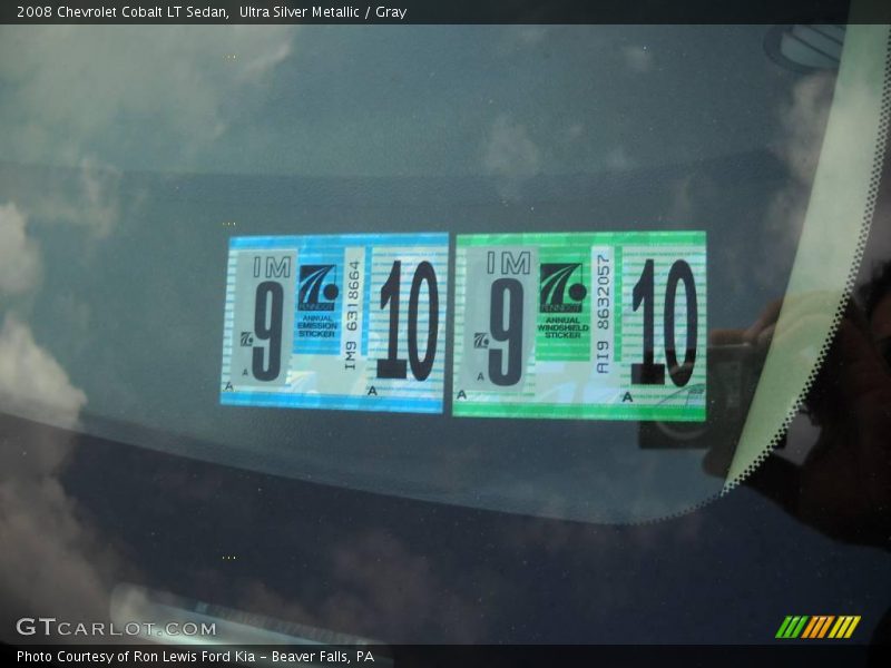 Ultra Silver Metallic / Gray 2008 Chevrolet Cobalt LT Sedan