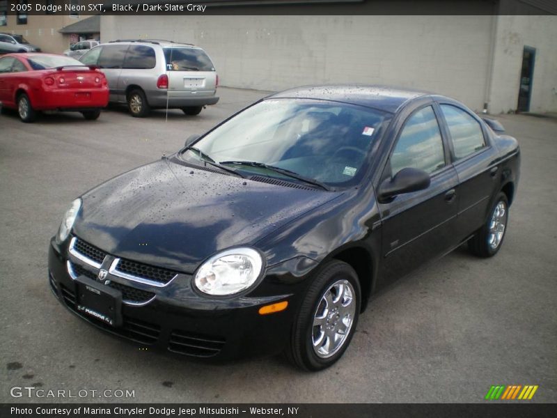 Black / Dark Slate Gray 2005 Dodge Neon SXT