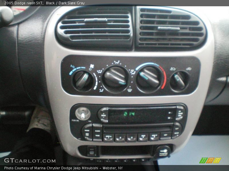 Black / Dark Slate Gray 2005 Dodge Neon SXT