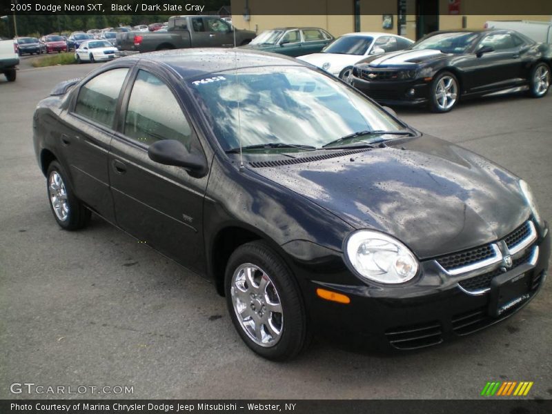 Black / Dark Slate Gray 2005 Dodge Neon SXT