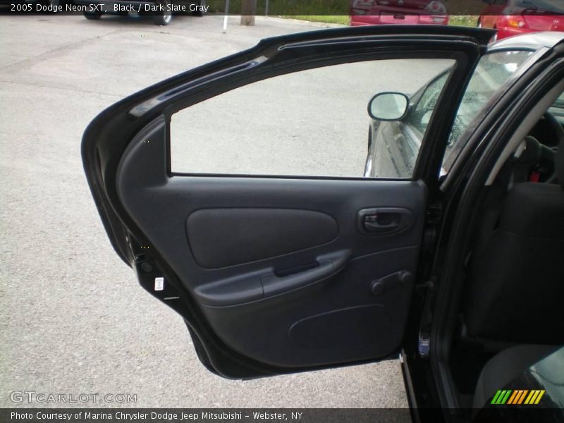 Black / Dark Slate Gray 2005 Dodge Neon SXT
