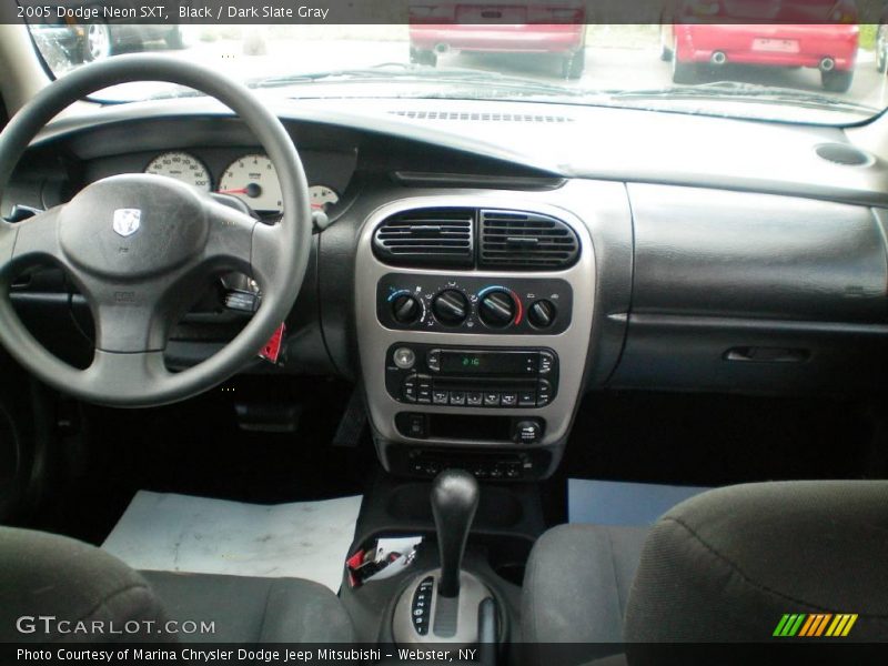 Black / Dark Slate Gray 2005 Dodge Neon SXT