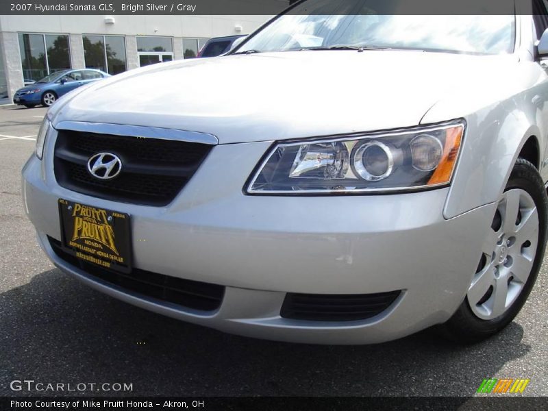 Bright Silver / Gray 2007 Hyundai Sonata GLS