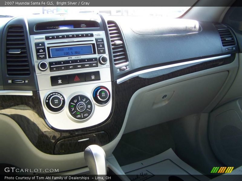 Bright Silver / Gray 2007 Hyundai Santa Fe GLS