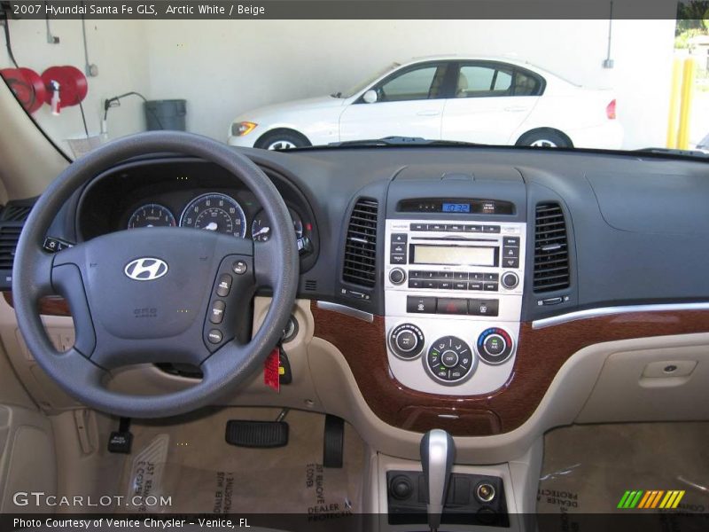 Arctic White / Beige 2007 Hyundai Santa Fe GLS