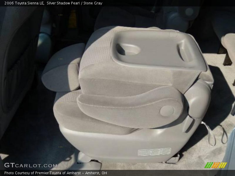 Silver Shadow Pearl / Stone Gray 2006 Toyota Sienna LE