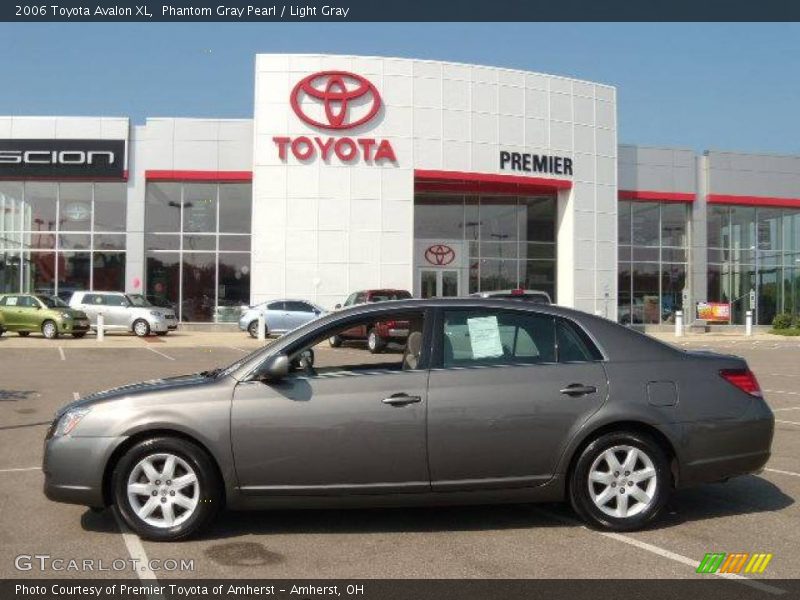 Phantom Gray Pearl / Light Gray 2006 Toyota Avalon XL
