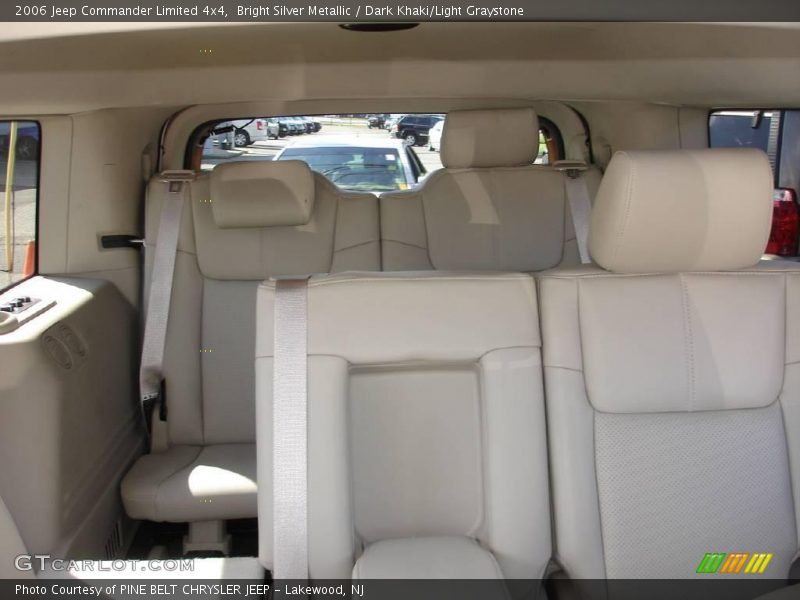 Bright Silver Metallic / Dark Khaki/Light Graystone 2006 Jeep Commander Limited 4x4