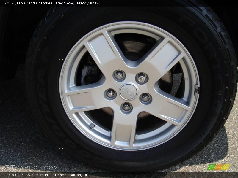 Black / Khaki 2007 Jeep Grand Cherokee Laredo 4x4