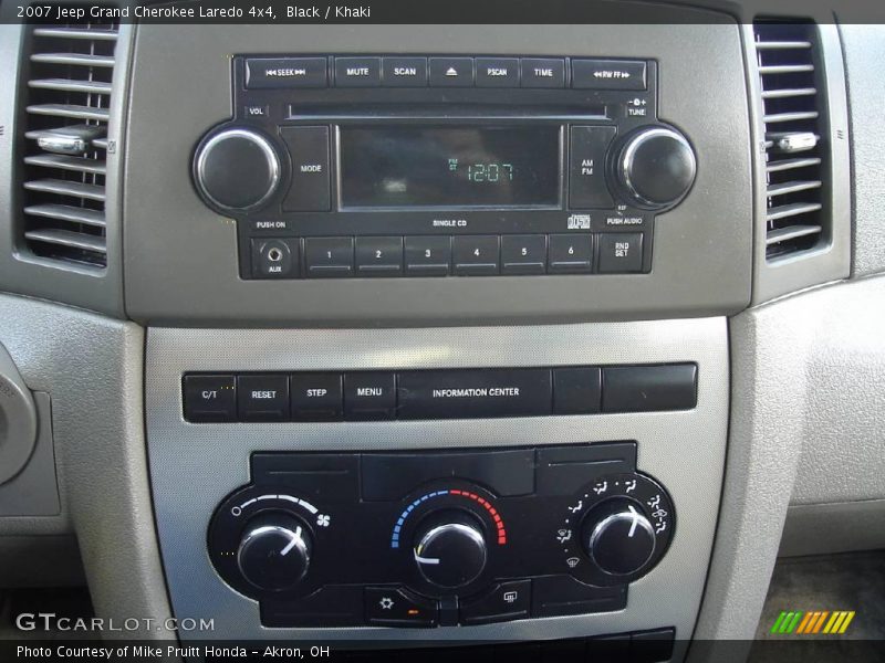 Black / Khaki 2007 Jeep Grand Cherokee Laredo 4x4