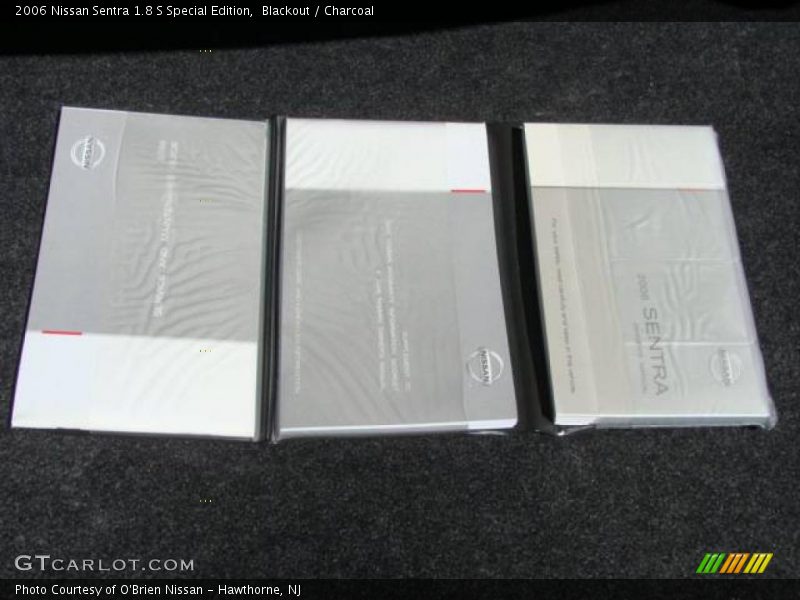 Blackout / Charcoal 2006 Nissan Sentra 1.8 S Special Edition