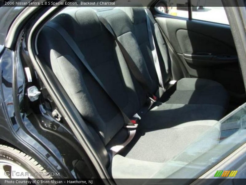 Blackout / Charcoal 2006 Nissan Sentra 1.8 S Special Edition