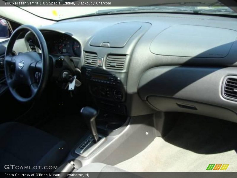 Blackout / Charcoal 2006 Nissan Sentra 1.8 S Special Edition