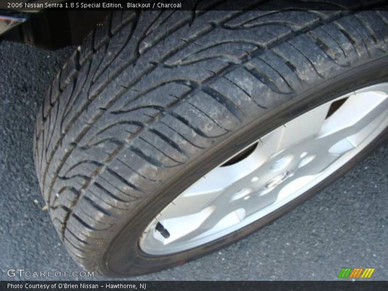 Blackout / Charcoal 2006 Nissan Sentra 1.8 S Special Edition