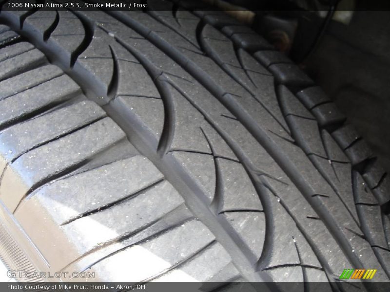 Smoke Metallic / Frost 2006 Nissan Altima 2.5 S