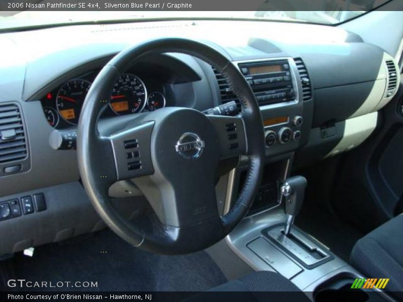 Silverton Blue Pearl / Graphite 2006 Nissan Pathfinder SE 4x4