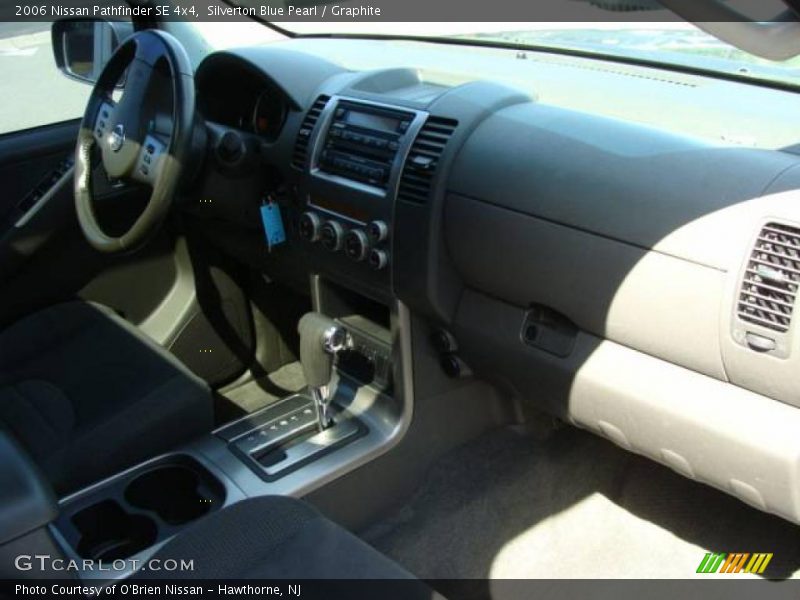 Silverton Blue Pearl / Graphite 2006 Nissan Pathfinder SE 4x4