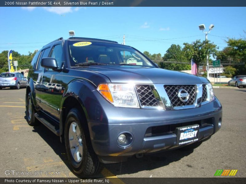 Silverton Blue Pearl / Desert 2006 Nissan Pathfinder SE 4x4