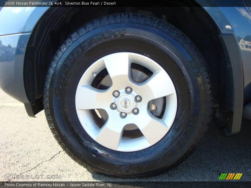 Silverton Blue Pearl / Desert 2006 Nissan Pathfinder SE 4x4