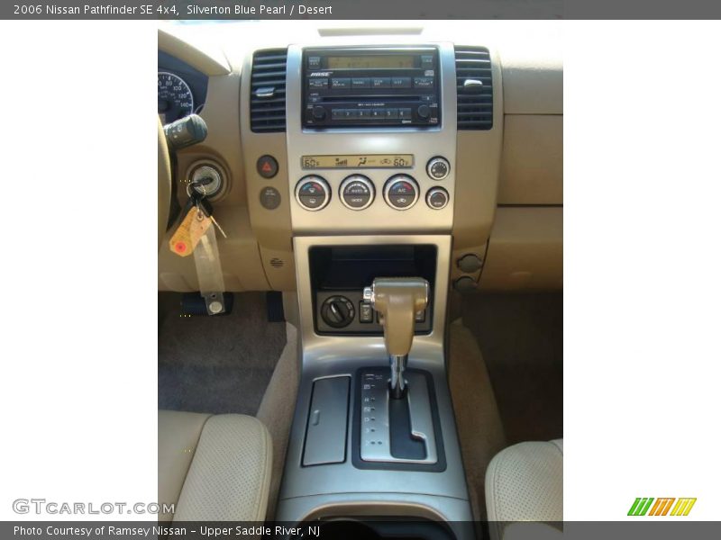Silverton Blue Pearl / Desert 2006 Nissan Pathfinder SE 4x4