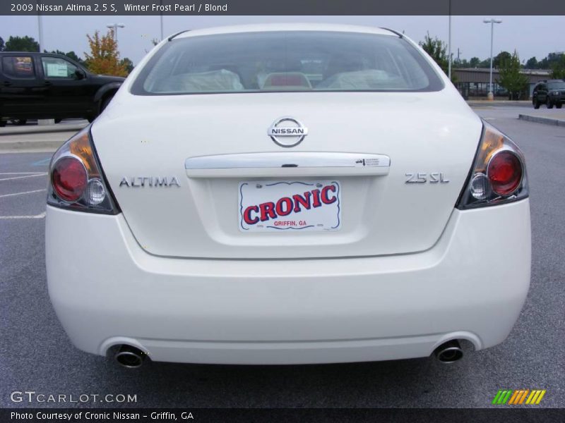 Winter Frost Pearl / Blond 2009 Nissan Altima 2.5 S