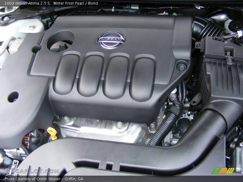 Winter Frost Pearl / Blond 2009 Nissan Altima 2.5 S