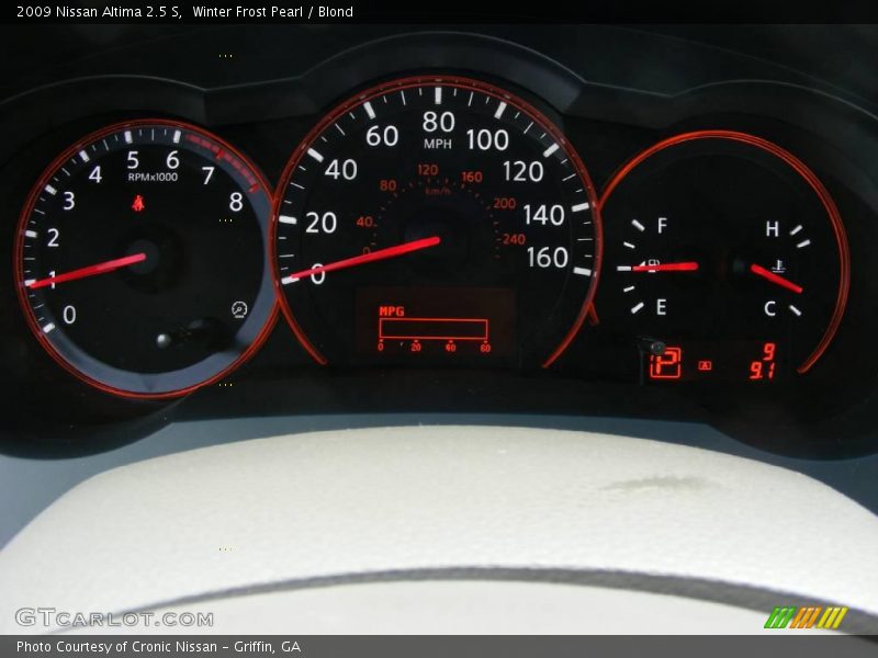 Winter Frost Pearl / Blond 2009 Nissan Altima 2.5 S