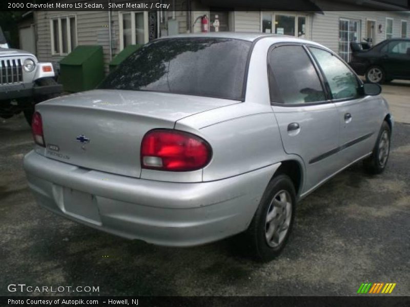 Silver Metallic / Gray 2000 Chevrolet Metro LSi Sedan