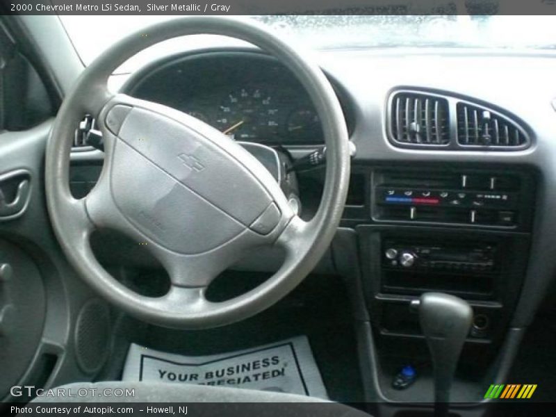 Silver Metallic / Gray 2000 Chevrolet Metro LSi Sedan
