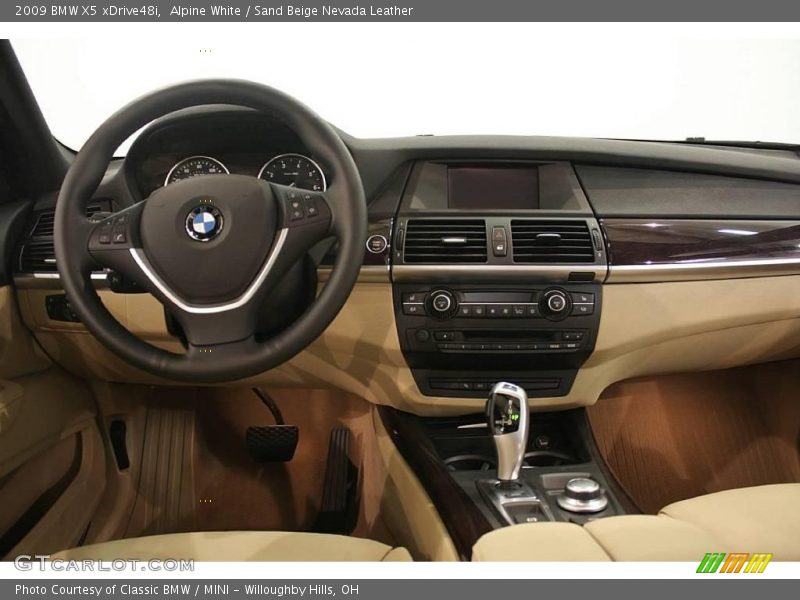 Alpine White / Sand Beige Nevada Leather 2009 BMW X5 xDrive48i