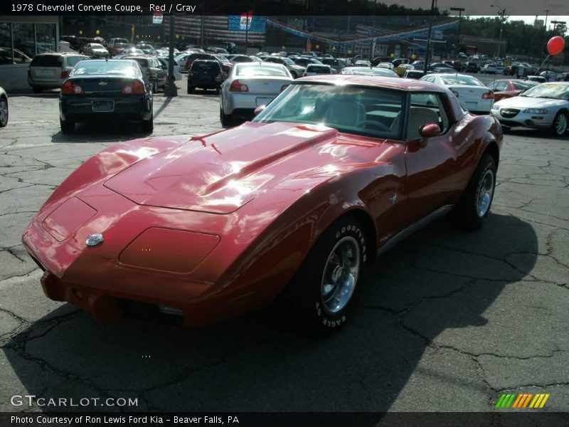 Red / Gray 1978 Chevrolet Corvette Coupe