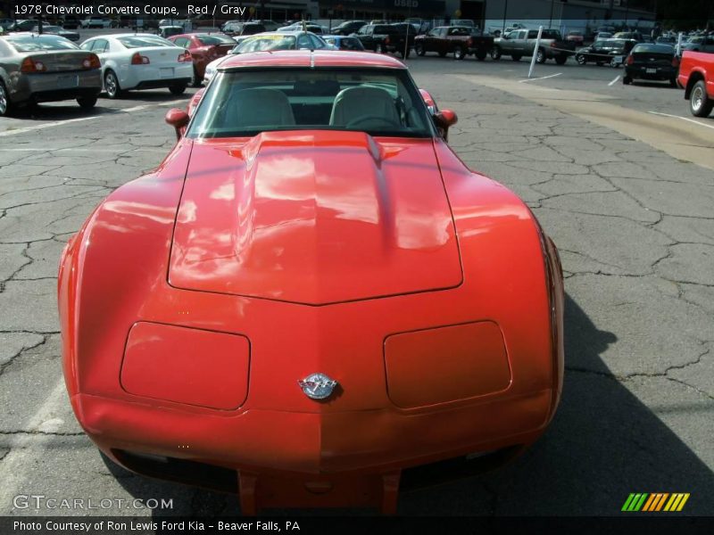 Red / Gray 1978 Chevrolet Corvette Coupe