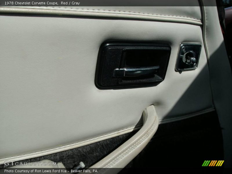 Red / Gray 1978 Chevrolet Corvette Coupe
