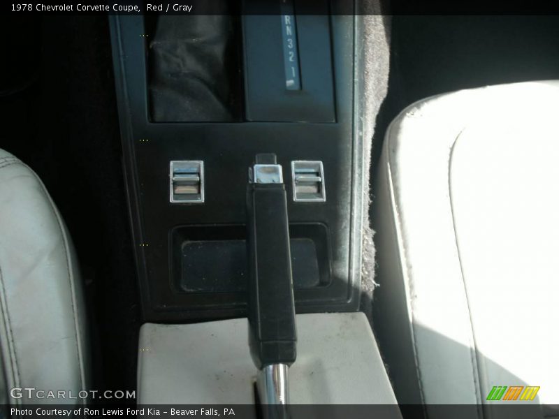 Red / Gray 1978 Chevrolet Corvette Coupe